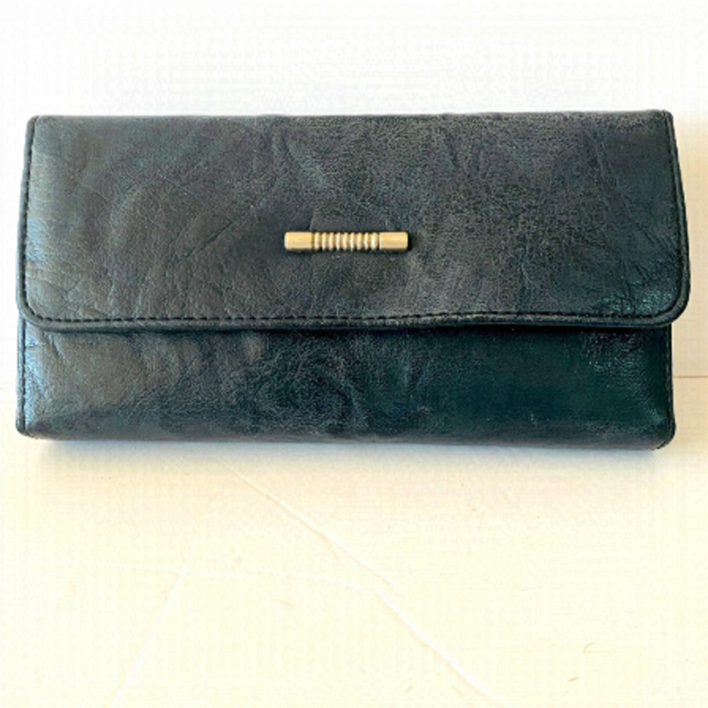 Wallet grey large card holder change purse great condition snap closure